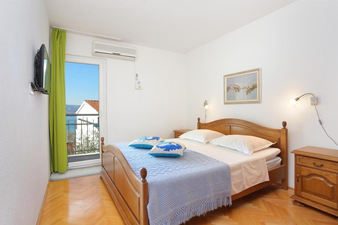 Apartments By The Sea Duce, Omis - 2737 Екстер'єр фото