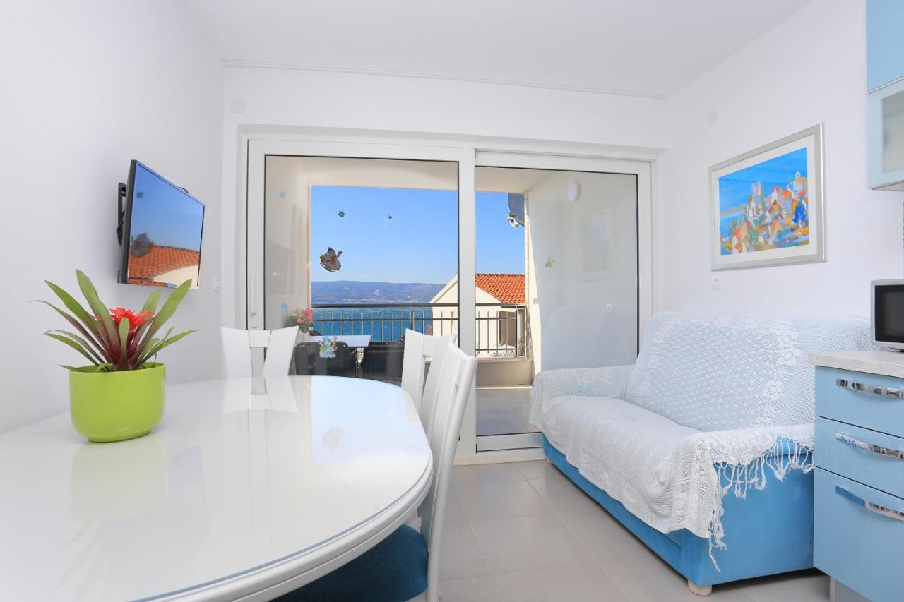 Apartments By The Sea Duce, Omis - 2737 Екстер'єр фото