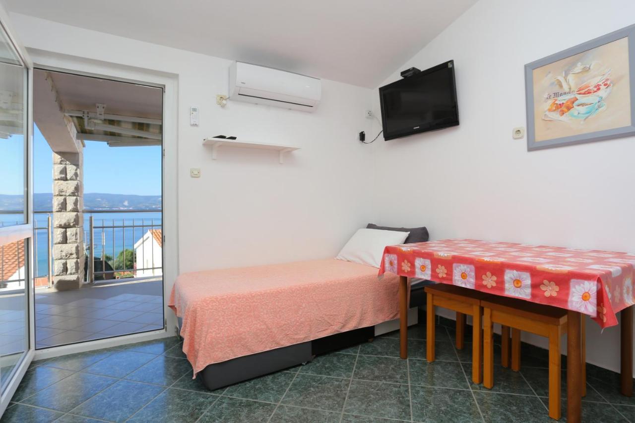 Apartments By The Sea Duce, Omis - 2737 Екстер'єр фото
